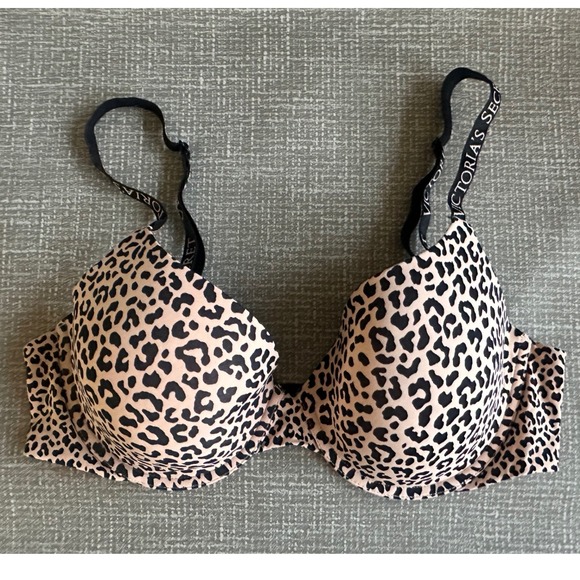 Victoria's Secret Other - Victoria's Secret Leopard Print T-Shirt Bra Logo Straps Tan Black 36C